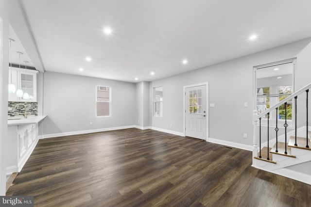 526 MERCHANT ST, Cherry Hill, NJ 08002