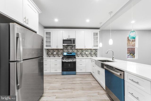 526 MERCHANT ST, Cherry Hill, NJ 08002