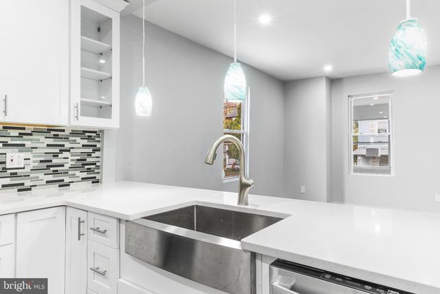 526 MERCHANT ST, Cherry Hill, NJ 08002