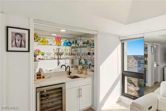 4551 Gulf Shore BLVD N 1500, Naples, FL 34103