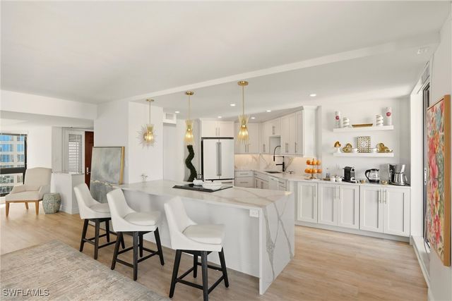 4551 Gulf Shore BLVD N 1500, Naples, FL 34103