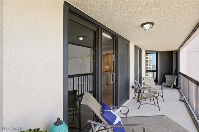 4551 Gulf Shore BLVD N 1500, Naples, FL 34103