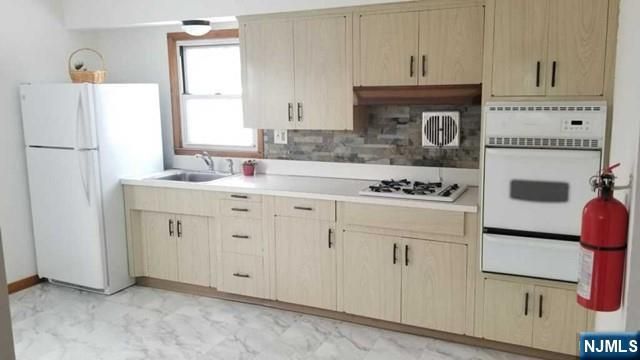 15 Bernice Place 2, Lodi, NJ 07644