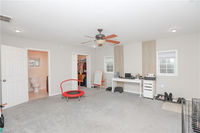 321 Shawen DR, Hampton, VA 23669