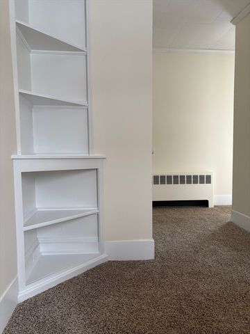 258 Elm Street Rear, Amesbury, MA 01913