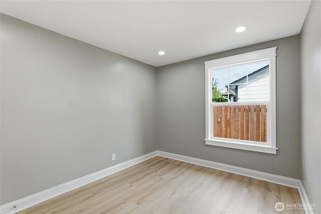 2106 N Tyler Street, Tacoma, WA 98406