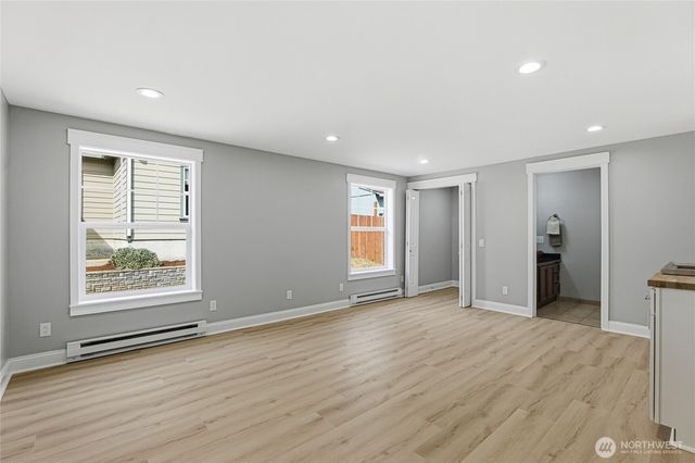 2106 N Tyler Street, Tacoma, WA 98406