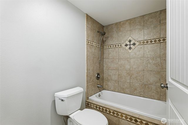 2106 N Tyler Street, Tacoma, WA 98406