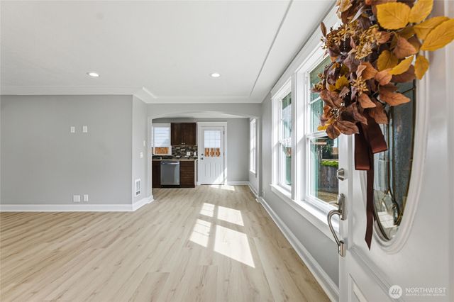 2106 N Tyler Street, Tacoma, WA 98406