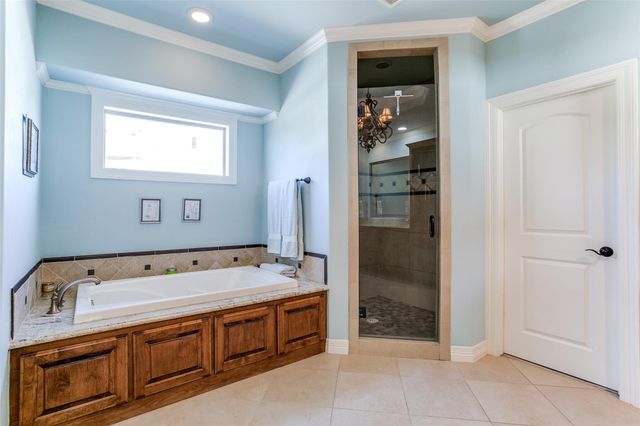 2841 Dyer Street, University Park, TX 75205