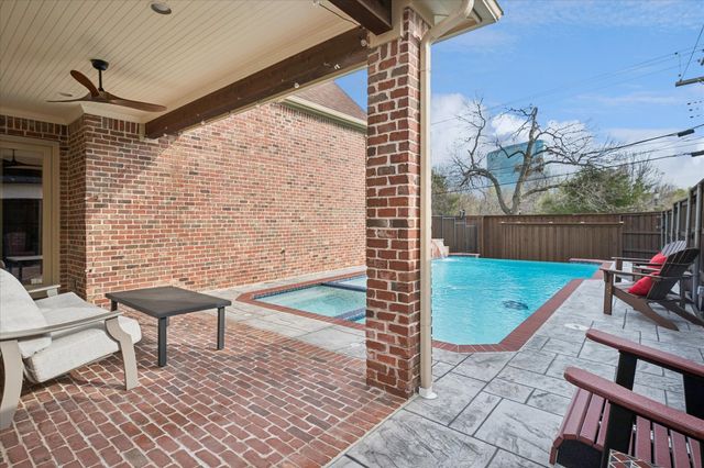 2841 Dyer Street, University Park, TX 75205