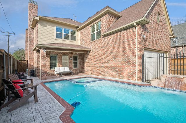 2841 Dyer Street, University Park, TX 75205
