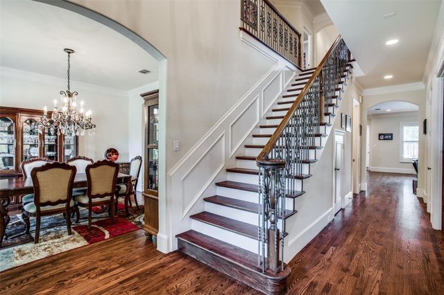 2841 Dyer Street, University Park, TX 75205