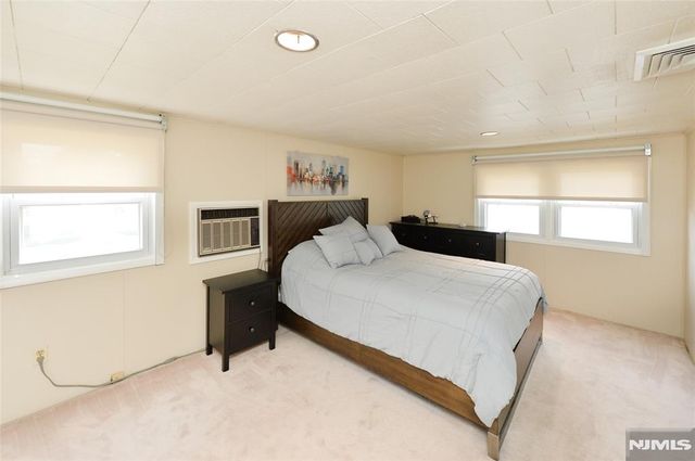 10-02 Mason Place, Fair Lawn, NJ 07410