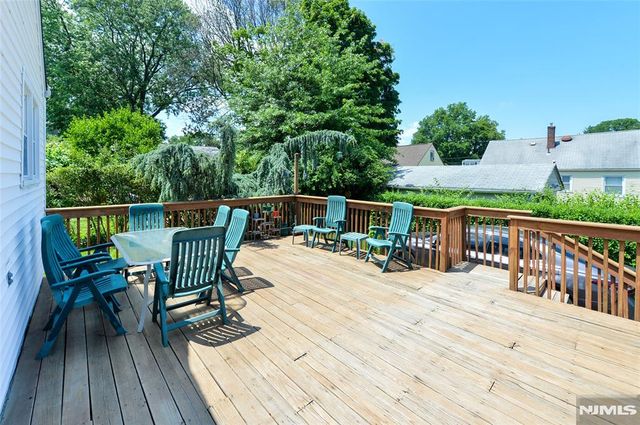 10-02 Mason Place, Fair Lawn, NJ 07410