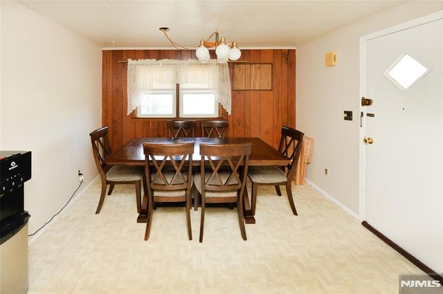 10-02 Mason Place, Fair Lawn, NJ 07410