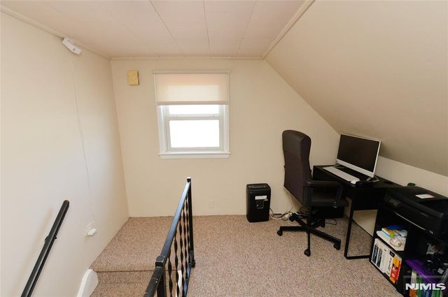 10-02 Mason Place, Fair Lawn, NJ 07410