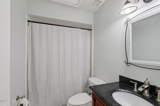 5179 TRAILING OAKS Court, Jacksonville, FL 32258