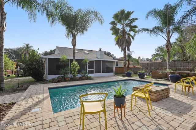 5179 TRAILING OAKS Court, Jacksonville, FL 32258