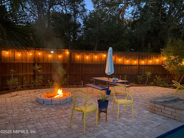 5179 TRAILING OAKS Court, Jacksonville, FL 32258