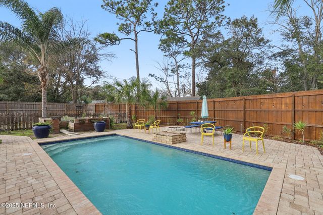 5179 TRAILING OAKS Court, Jacksonville, FL 32258