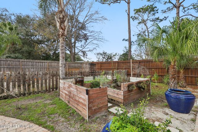 5179 TRAILING OAKS Court, Jacksonville, FL 32258