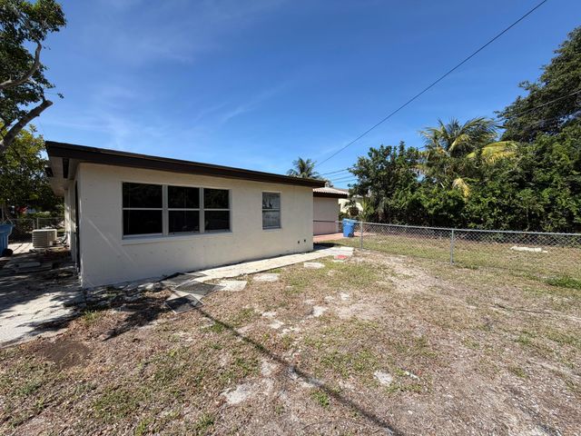112 Prospect Road, Lantana, FL 33462