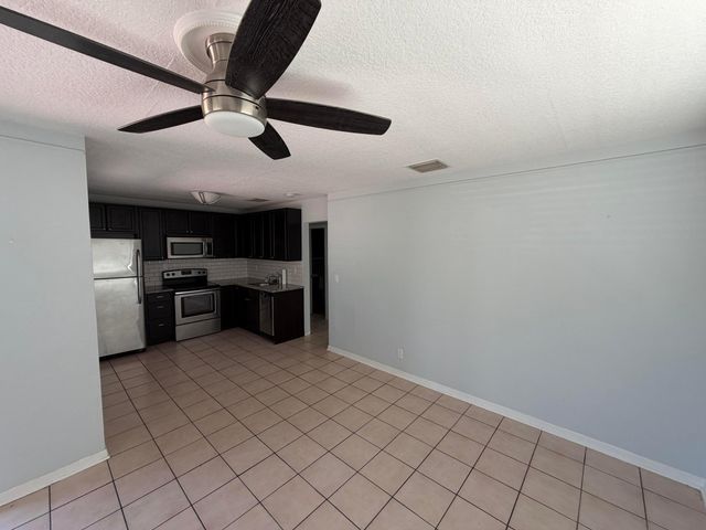 112 Prospect Road, Lantana, FL 33462