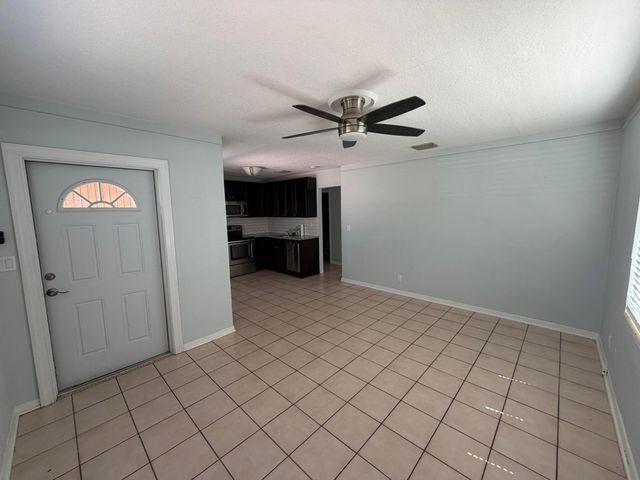 112 Prospect Road, Lantana, FL 33462