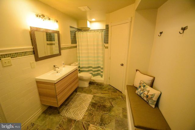 104 CAMP DAVID RD, Wilmington, DE 19810