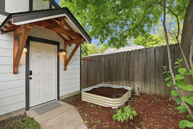 1014 W 21st Ave, Spokane, WA 99203