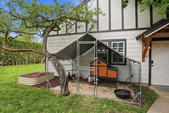 1014 W 21st Ave, Spokane, WA 99203