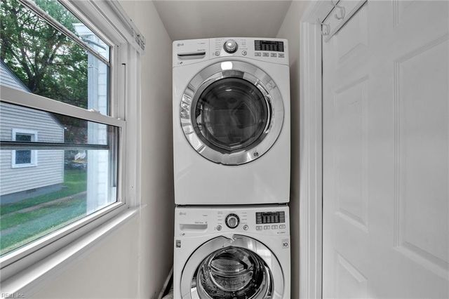 1122 Winston St. ST, Norfolk, VA 23518