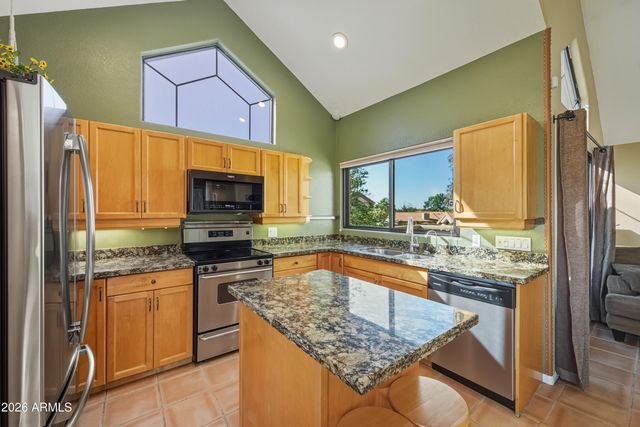 1001 N PASADENA Circle 80, Mesa, AZ 85201