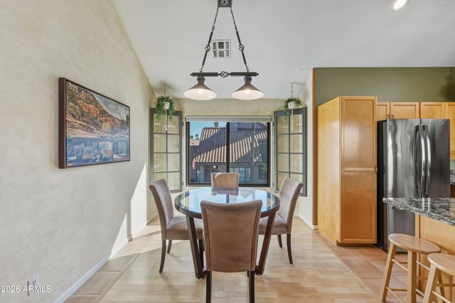 1001 N PASADENA Circle 80, Mesa, AZ 85201