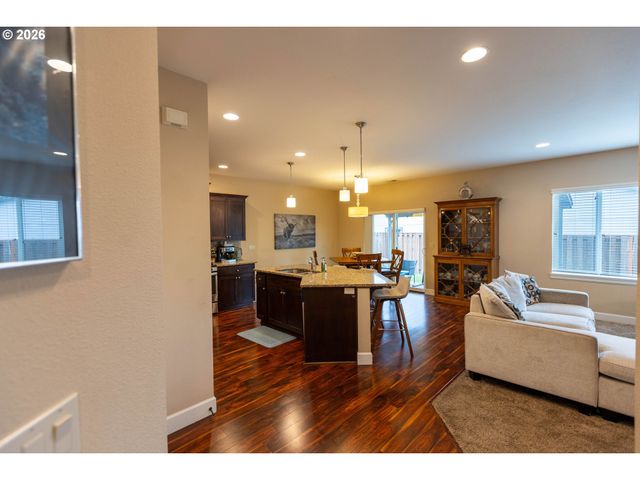 2145 Nw PULVER Ln, Albany, OR 97321