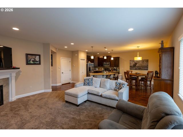 2145 Nw PULVER Ln, Albany, OR 97321