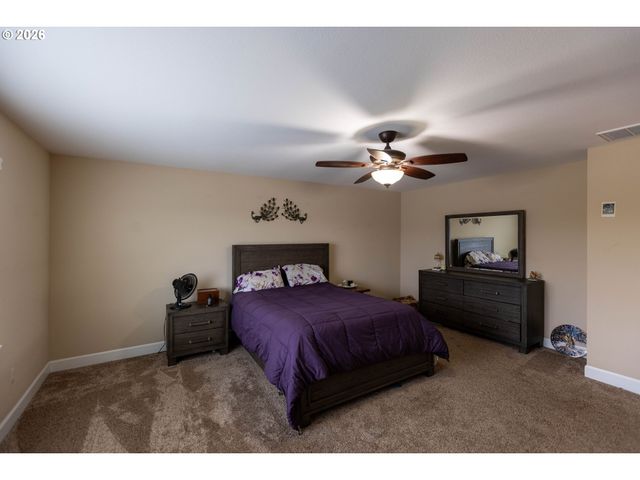 2145 Nw PULVER Ln, Albany, OR 97321
