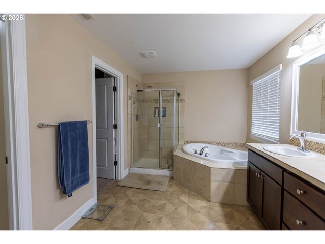 2145 Nw PULVER Ln, Albany, OR 97321