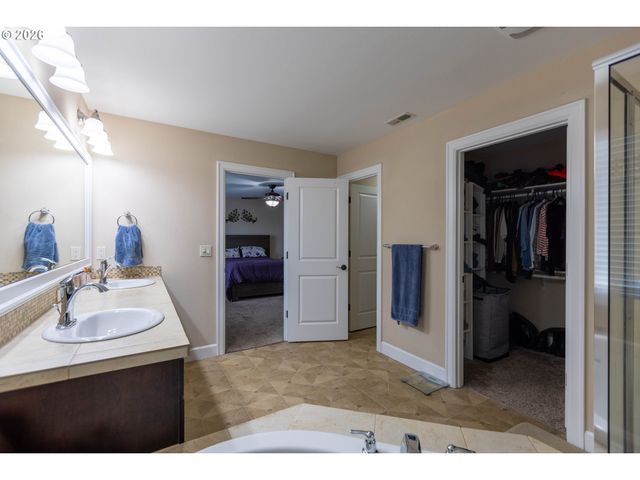 2145 Nw PULVER Ln, Albany, OR 97321