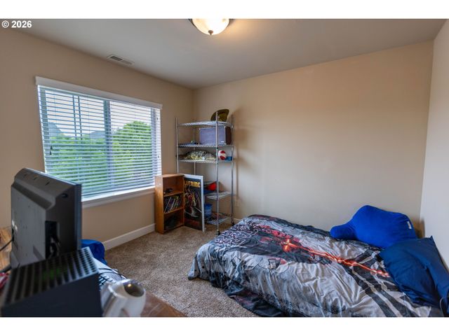 2145 Nw PULVER Ln, Albany, OR 97321
