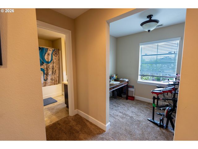 2145 Nw PULVER Ln, Albany, OR 97321
