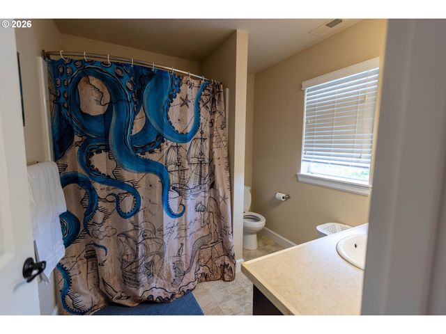 2145 Nw PULVER Ln, Albany, OR 97321