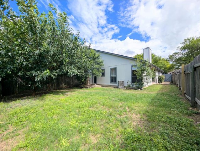 2036 Redwing WAY, Round Rock, TX 78664