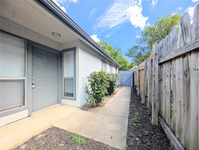 2036 Redwing WAY, Round Rock, TX 78664