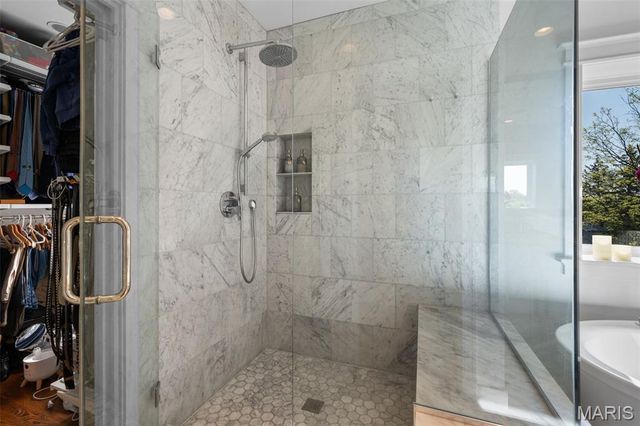 36 Crestwood Drive, Clayton, MO 63105