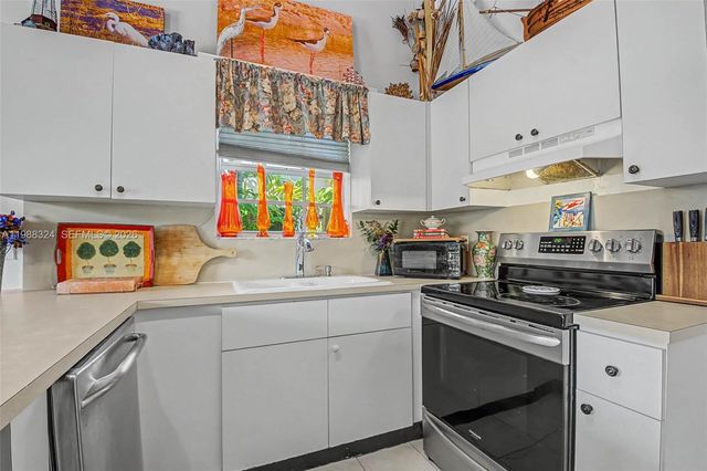 21040 SW 85th Pass, Cutler Bay, FL 33189