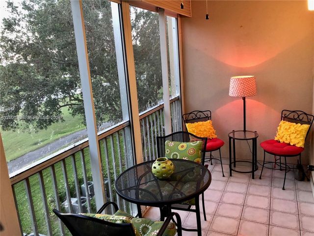 1300 SW 125th Ave 308K, Pembroke Pines, FL 33027
