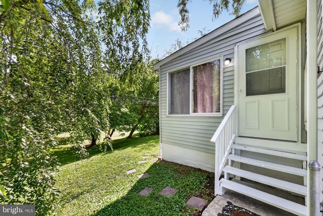 344 N DILLWYN RD, Newark, DE 19711