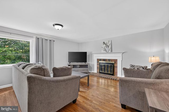 344 N DILLWYN RD, Newark, DE 19711